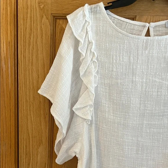 FAVLUX - Pretty White Ruffle Sleeve Blouse - Medium - Picture 6 of 16